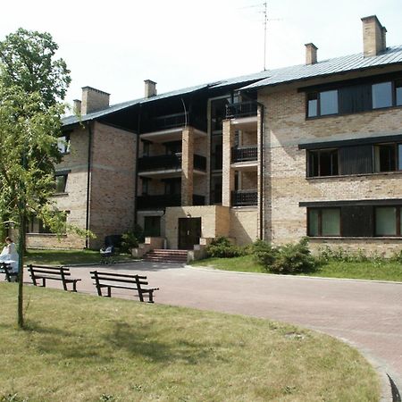 Lesny Dwor Aparthotel Mielno  Eksteriør bilde