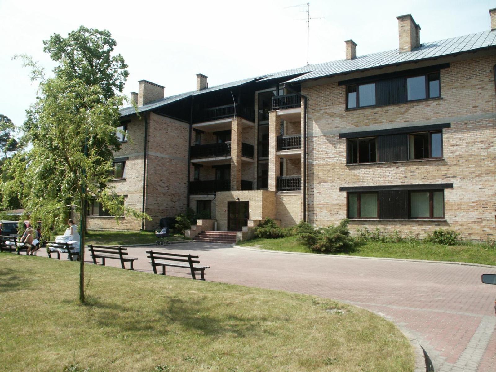 Lesny Dwor Aparthotel Mielno  Eksteriør bilde